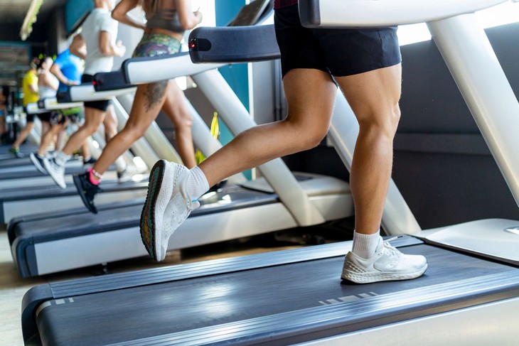 Cardio machines found at a gym fight list shop