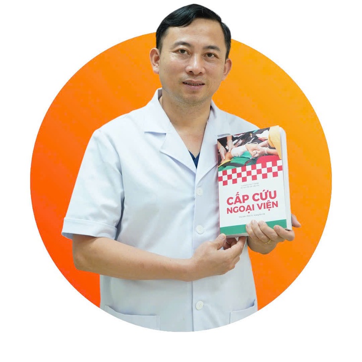 Từ ca bệnh 13 tuổi bị xuất huyết não: Bác sĩ chỉ cách nhận biết nguy cơ từ sớm- Ảnh 2.