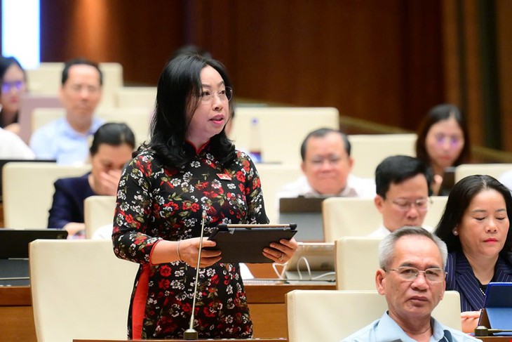 'Hàng giả - nguy cơ âm thầm bào mòn sức khỏe cộng đồng'- Ảnh 2. 'Hàng giả - nguy cơ âm thầm bào mòn sức khỏe cộng đồng'- Ảnh 2.