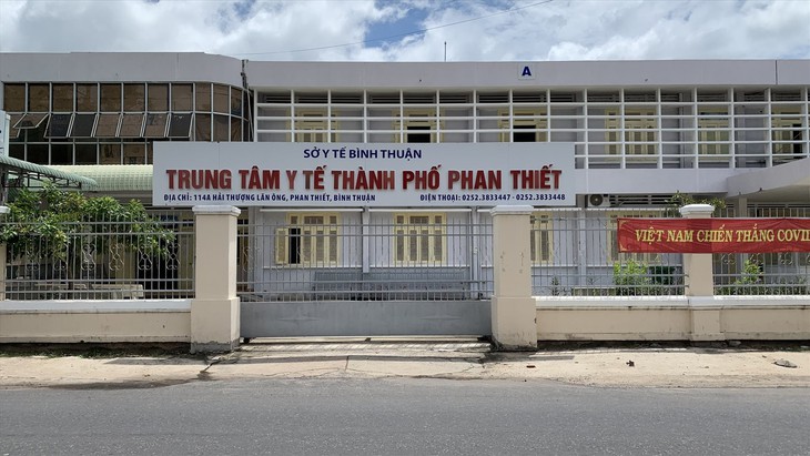 Mỗi trạm y tế xã, phường tại Bình Thuận sau sáp nhập sẽ có ít nhất 2 bác sĩ- Ảnh 3.