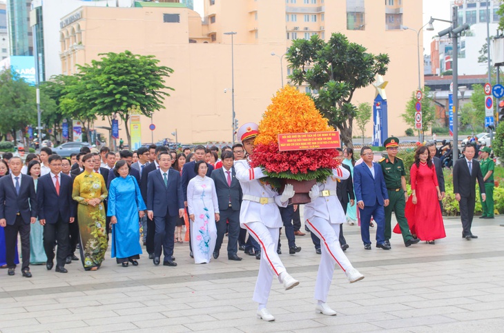 TPHCM khai mạc triển lãm 'Báo chí cách mạng Việt Nam – Một thế kỷ đồng hành cùng dân tộc'- Ảnh 5.