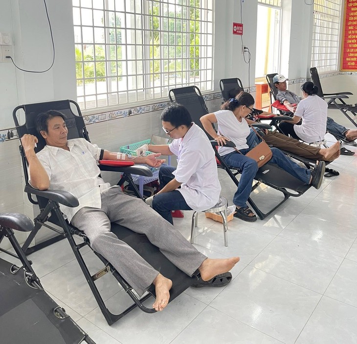 Vận động hơn 4.500 người hiến máu tình nguyện ở Khánh Hòa- Ảnh 1.
