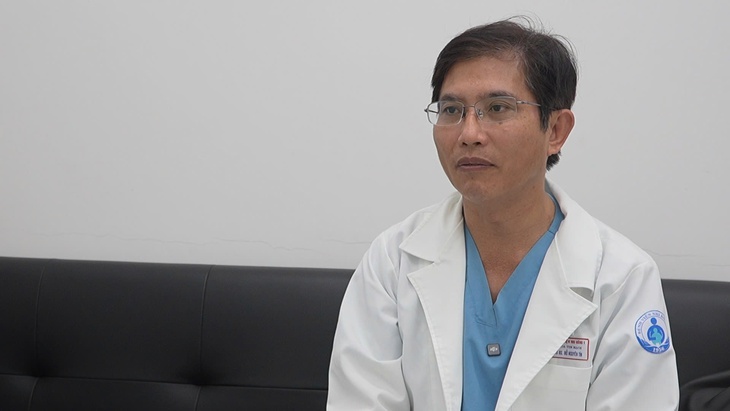 TS.BS Đỗ Nguyên Tín và ca thông tim bào thai như 'lái xe trong hẻm hẹp’- Ảnh 2.