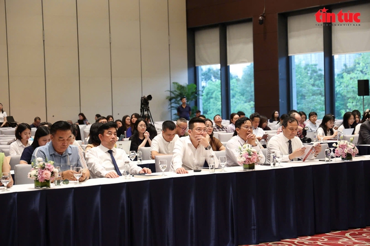 Bế mạc diễn đàn báo chí toàn quốc 2025- Ảnh 3. Bế mạc diễn đàn báo chí toàn quốc 2025- Ảnh 3.