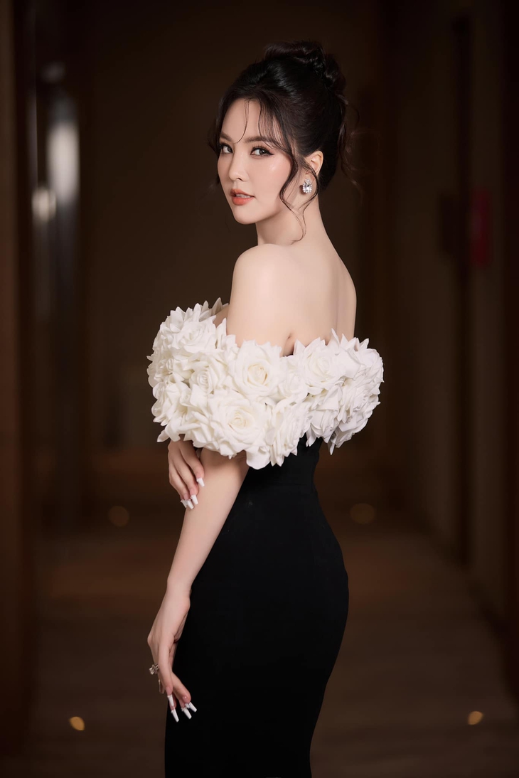 BTV Chuyển động 24h là Á hậu Hoa hậu Việt Nam, theo nghề báo vì đam mê- Ảnh 10.