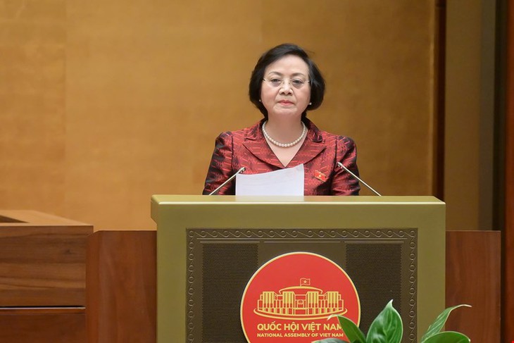 Quốc hội thông qua các quy định mới về tuyển dụng, thu nhập của cán bộ, công chức- Ảnh 2. Quốc hội thông qua các quy định mới về tuyển dụng, thu nhập của cán bộ, công chức- Ảnh 2.