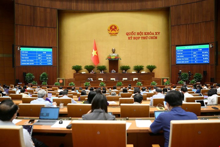 Chính thức bỏ án tử hình với tội tham ô tài sản, nhận hối lộ- Ảnh 2. Chính thức bỏ án tử hình với tội tham ô tài sản, nhận hối lộ- Ảnh 2.