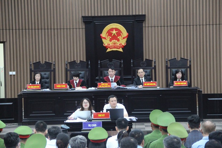 Cựu Bí thư Vĩnh Phúc Hoàng Thị Thuý Lan khai gì về những lần nhận hối lộ từ Hậu 'Pháo'?- Ảnh 2. Cựu Bí thư Vĩnh Phúc Hoàng Thị Thuý Lan khai gì về những lần nhận hối lộ từ Hậu 'Pháo'?- Ảnh 2.