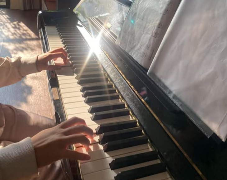 Những nghề tay trái 'hái ra tiền' trong dịp hè- Ảnh 3.