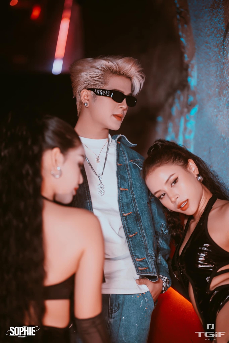 Trò cưng của Lưu Hương Giang - Hồ Hoài Anh từng đạt Quán quân The Voice Kids giờ 'lột xác' ngỡ ngàng- Ảnh 6.