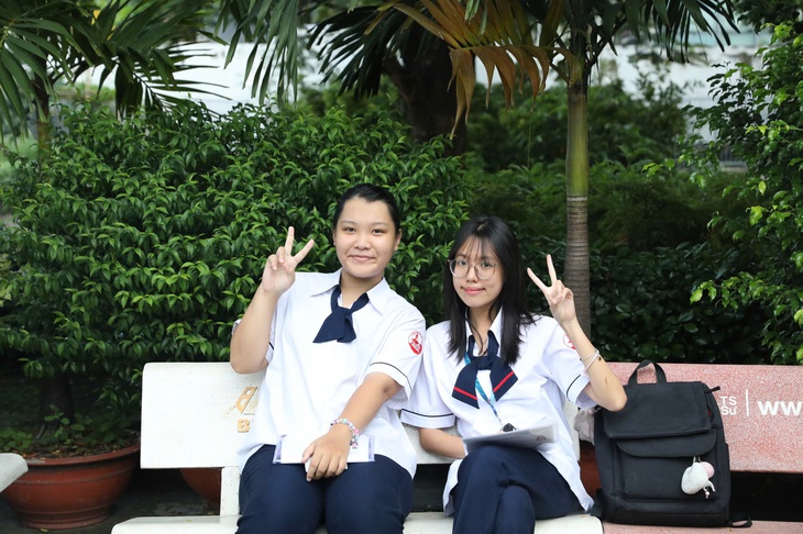 Sĩ tử TPHCM tự tin thi môn Ngữ văn- Ảnh 4.