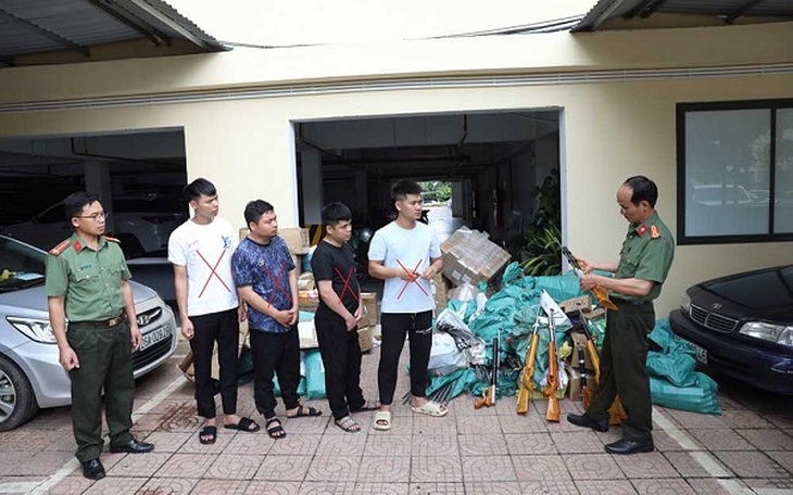 Triệt phá ổ nhóm chế tạo, tàng trữ, mua bán trái phép vũ khí quân dụng số lượng lớn
