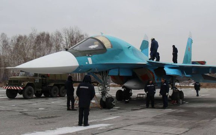 'Thú mỏ vịt' Su-34 Nga rơi khi huấn luyện- Ảnh 2.