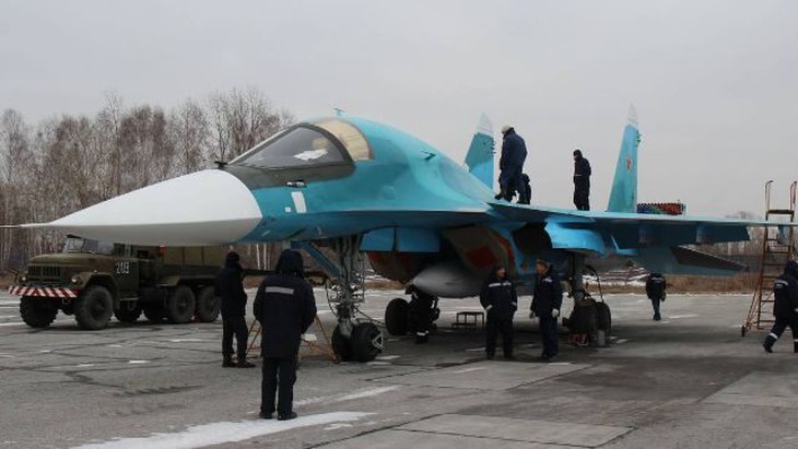 Ukraine dùng UAV tấn công táo bạo phá hủy tiêm kích Su-34 của Nga- Ảnh 1.