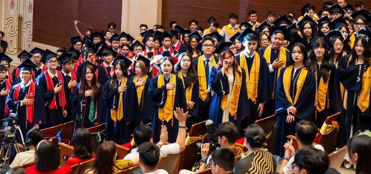 VinUni tổ chức lễ tốt nghiệp cho gần 150 sinh viên 'thế hệ kiên cường'- Ảnh 5.