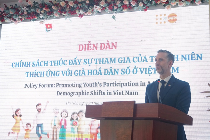 56% đồng bào dân tộc thiểu số và miền núi đăng ký khai sinh muộn cho trẻ- Ảnh 1.