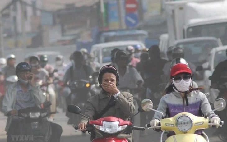 Lùi kiểm định khí thải xe máy tại Hà Nội, Thành phố Hồ Chí Minh