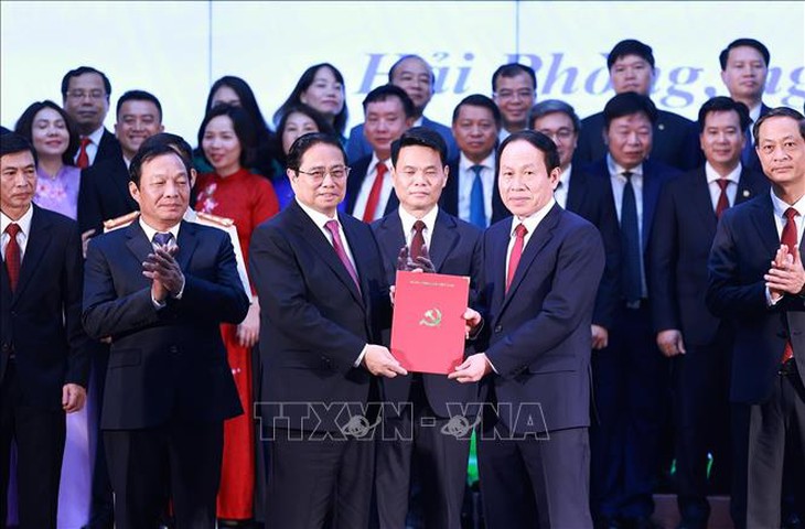 Lãnh đạo Đảng, Nhà nước dự Lễ công bố các nghị quyết, quyết định sáp nhập đơn vị hành chính- Ảnh 7.