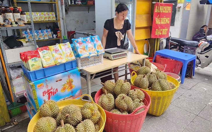 Sầu riêng giá rẻ chỉ vài chục nghìn đồng/kg liệu có ngon như quảng cáo?