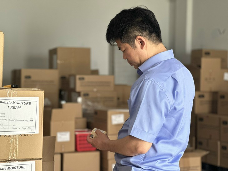Bộ Y tế kiểm tra đột xuất hoạt động sản xuất dược liệu tại Hưng Yên- Ảnh 1. Bộ Y tế kiểm tra đột xuất hoạt động sản xuất dược liệu tại Hưng Yên- Ảnh 1.