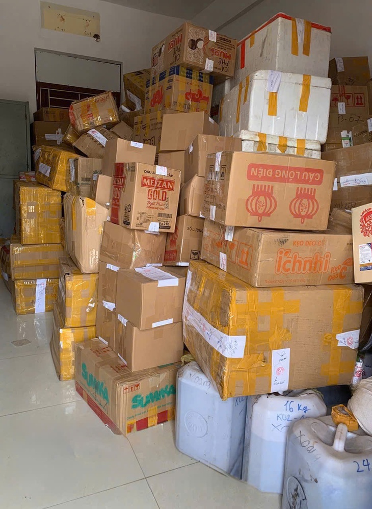 Lộ diện chiêu trò sản xuất, buôn bán hơn 34.000 hộp thực phẩm chức năng giả- Ảnh 5. Lộ diện chiêu trò sản xuất, buôn bán hơn 34.000 hộp thực phẩm chức năng giả- Ảnh 5.