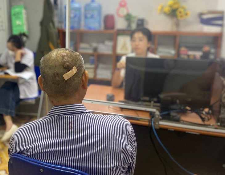 Nhịn ăn gián đoạn, bỏ thuốc điều trị, nam bệnh nhân bị suy thận cấp- Ảnh 1.