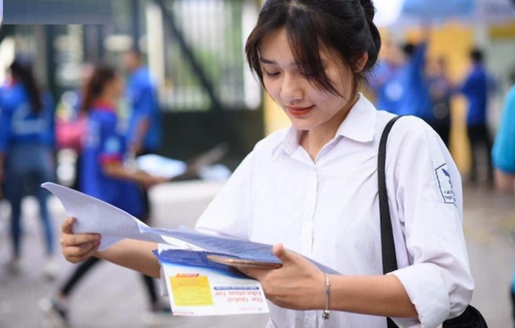
Bộ GD&ĐT vào cuộc sau việc nhiều trường đại học đột ngột bỏ tuyển sinh khối C00 - Ảnh 1.