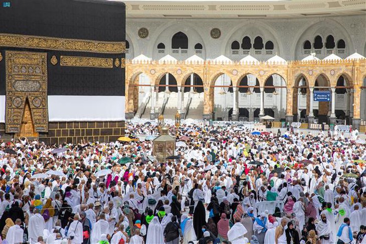 Nắng nóng khiến nhiều người thiệt mạng trong mùa hành hương Hajj ở Saudi Arabia- Ảnh 1.