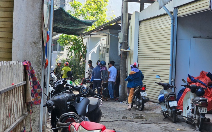 Nghi án 3 người trong gia đình ở Huế bị một đối tượng dùng dao tấn công