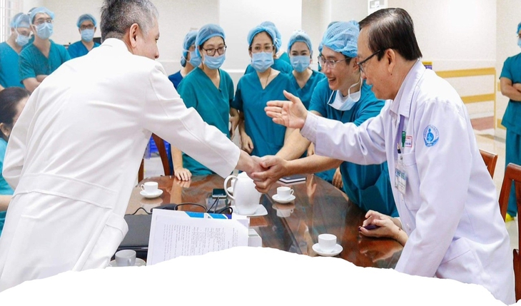 Hành trình ít người biết về kỳ tích can thiệp tim bào thai ở Việt Nam- Ảnh 3. Hành trình ít người biết về kỳ tích can thiệp tim bào thai ở Việt Nam- Ảnh 3.