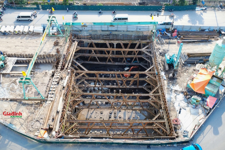 Hiện trạng hầm chui gần 800 tỷ đồng ở Hà Nội dự kiến thông xe trong năm 2025- Ảnh 15. Hiện trạng hầm chui gần 800 tỷ đồng ở Hà Nội dự kiến thông xe trong năm 2025- Ảnh 15.