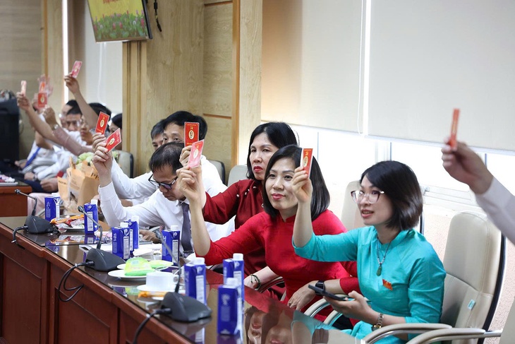 Đại hội Đảng bộ Văn phòng Bộ Y tế lần thứ XXIII, nhiệm kỳ 2025–2030 thành công tốt đẹp- Ảnh 4. Đại hội Đảng bộ Văn phòng Bộ Y tế lần thứ XXIII, nhiệm kỳ 2025–2030 thành công tốt đẹp- Ảnh 4.
