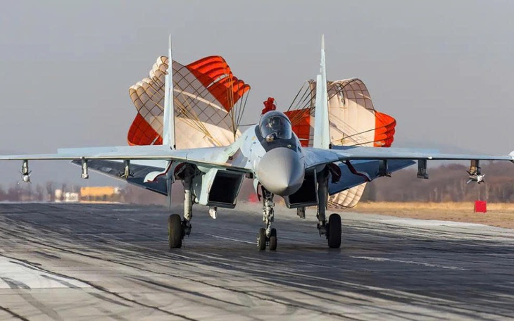 Nga tăng tốc sản xuất vũ khí, NATO lo ngại không kịp đối phó - Ảnh 2.