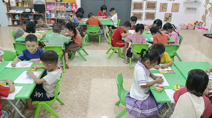 Vì sao trẻ dễ bị ốm khi mới đi học mẫu giáo?- Ảnh 1. Vì sao trẻ dễ bị ốm khi mới đi học mẫu giáo?- Ảnh 1.