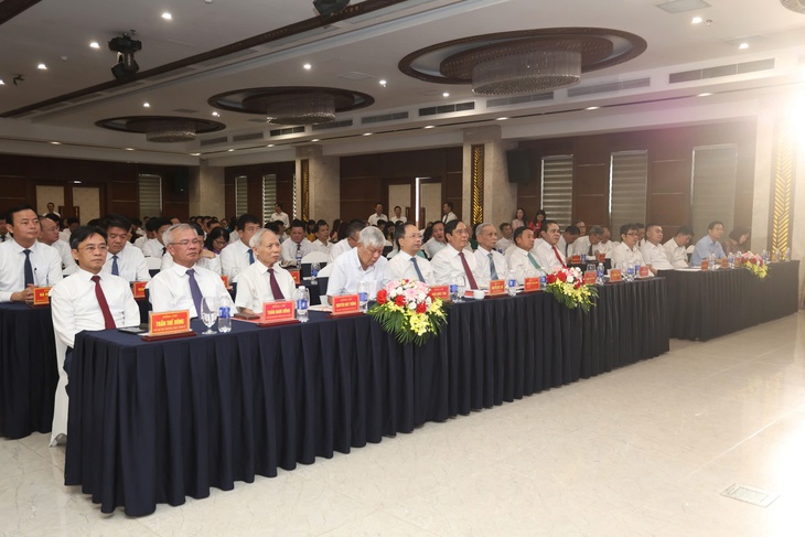 Hà Tĩnh tôn vinh những đóng góp của báo chí tại địa phương- Ảnh 1.