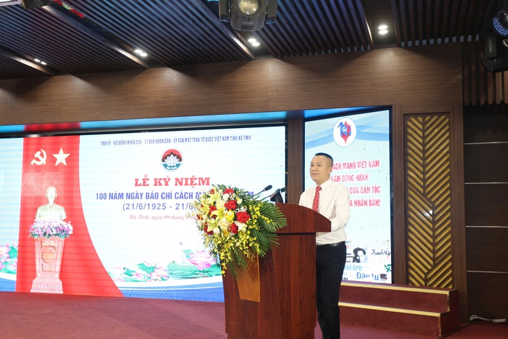 Hà Tĩnh tôn vinh những đóng góp của báo chí tại địa phương- Ảnh 5.