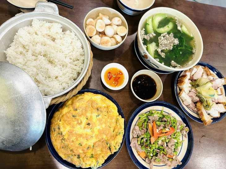 Béo phì - mối đe dọa lớn của tuổi dậy thì- Ảnh 3.