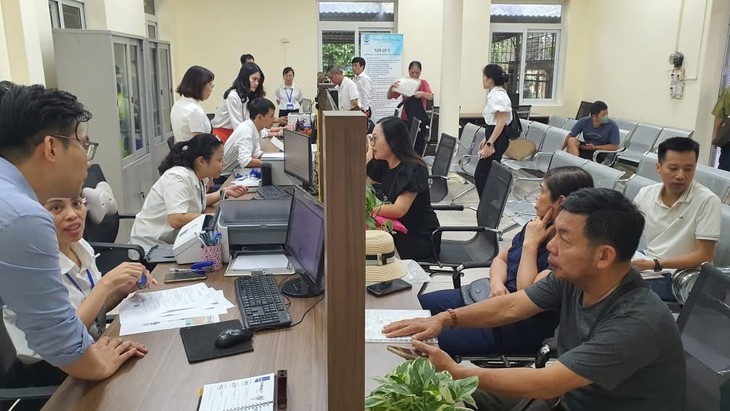 Hà Nội chính thức chuyển mình với mô hình chính quyền 2 cấp: Người dân đón nhận sự phục vụ tận tâm- Ảnh 1. Hà Nội chính thức chuyển mình với mô hình chính quyền 2 cấp: Người dân đón nhận sự phục vụ tận tâm- Ảnh 1.