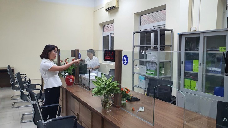 Hà Nội chính thức chuyển mình với mô hình chính quyền 2 cấp: Người dân đón nhận sự phục vụ tận tâm- Ảnh 2. Hà Nội chính thức chuyển mình với mô hình chính quyền 2 cấp: Người dân đón nhận sự phục vụ tận tâm- Ảnh 2.