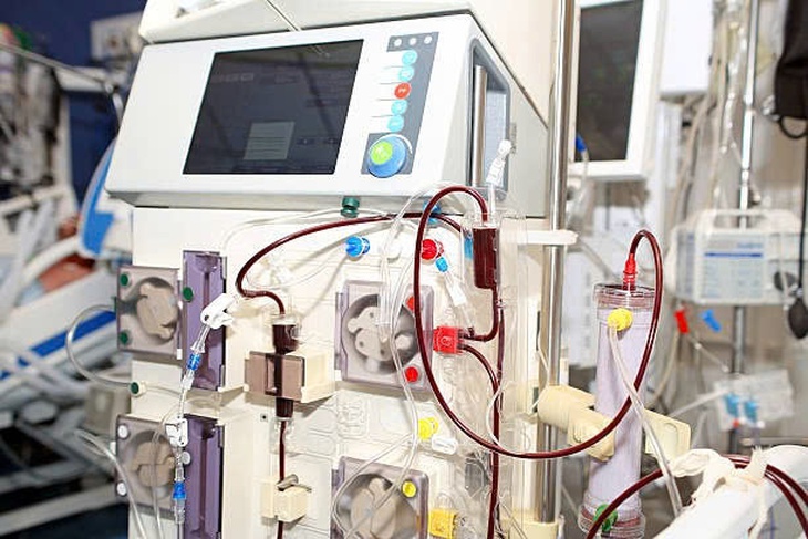 TPHCM: Lợi dụng cơ chế tự công bố, nhiều đơn vị hạ mức rủi ro thiết bị y tế để công bố, dễ trúng thầu- Ảnh 1.