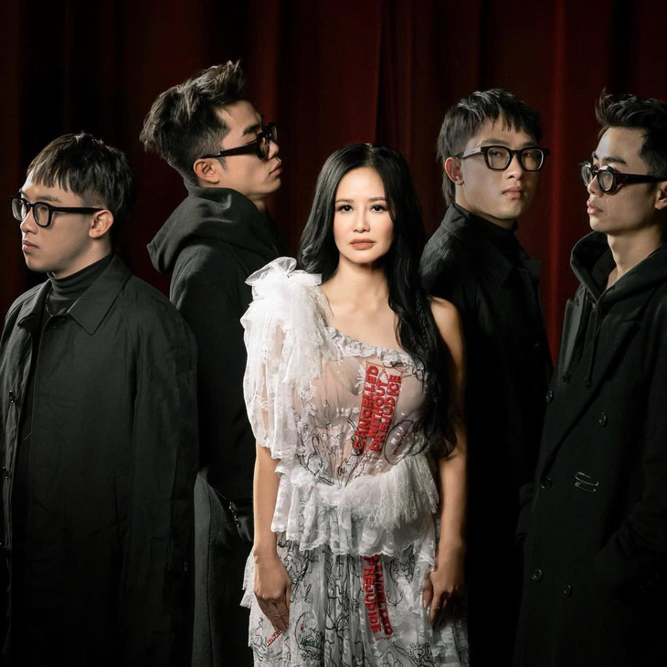 Diva Hồng Nhung 'Tự hỏi' sau biến cố sức khỏe- Ảnh 2.