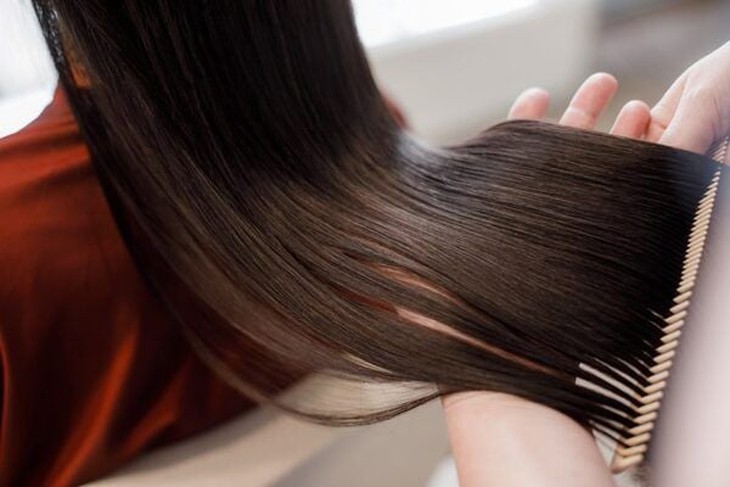 Giải pháp cung cấp keratin từ trong ra ngoài giúp tóc bóng mượt- Ảnh 1.