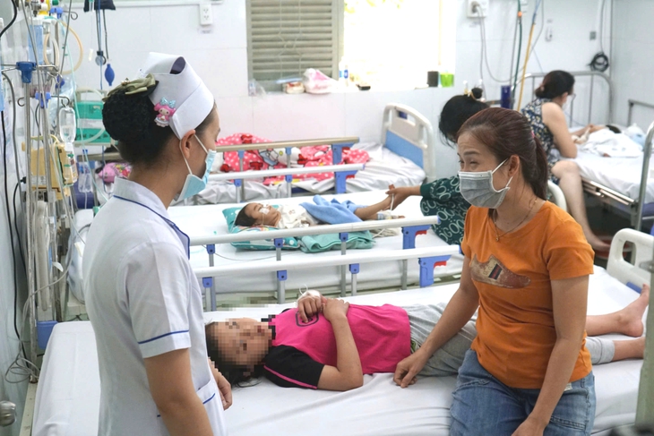 Cả nước đã ghi nhận hơn 65.000 ca mắc sốt xuất huyết- Ảnh 1. Cả nước đã ghi nhận hơn 65.000 ca mắc sốt xuất huyết- Ảnh 1.