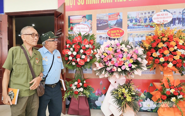 'Tên lửa ta đánh rất hay' - bản trường ca yêu nước gửi thế hệ trẻ- Ảnh 4.
