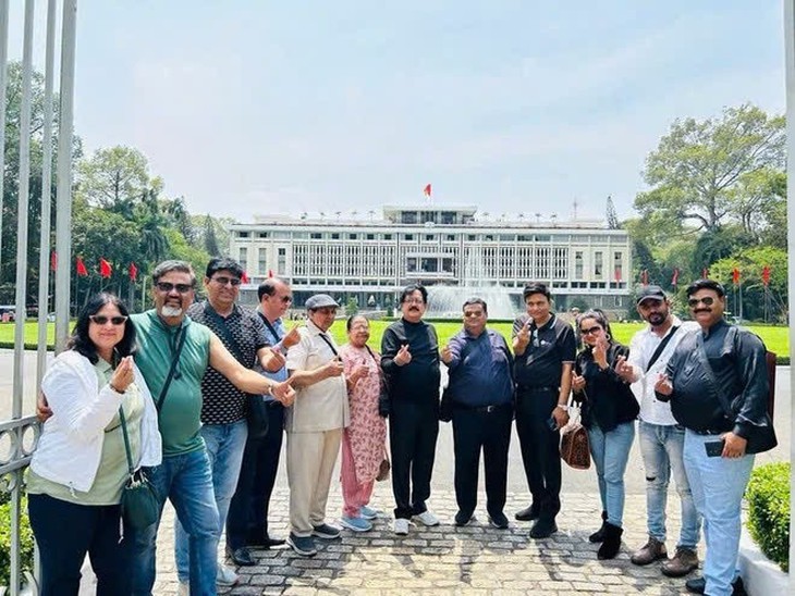 Du lịch Việt Nam song hành điện ảnh Ấn Độ: Mở ra chiến lược xúc tiến dài hơi- Ảnh 3. Du lịch Việt Nam song hành điện ảnh Ấn Độ: Mở ra chiến lược xúc tiến dài hơi- Ảnh 3.
