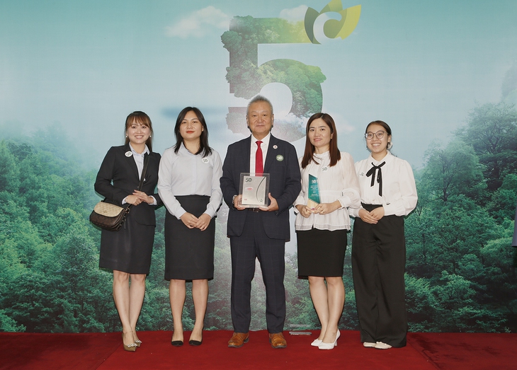 Acecook Việt Nam được vinh danh Top 50 doanh nghiệp phát triển bền vững tiêu biểu 2025- Ảnh 1. Acecook Việt Nam được vinh danh Top 50 doanh nghiệp phát triển bền vững tiêu biểu 2025- Ảnh 1.