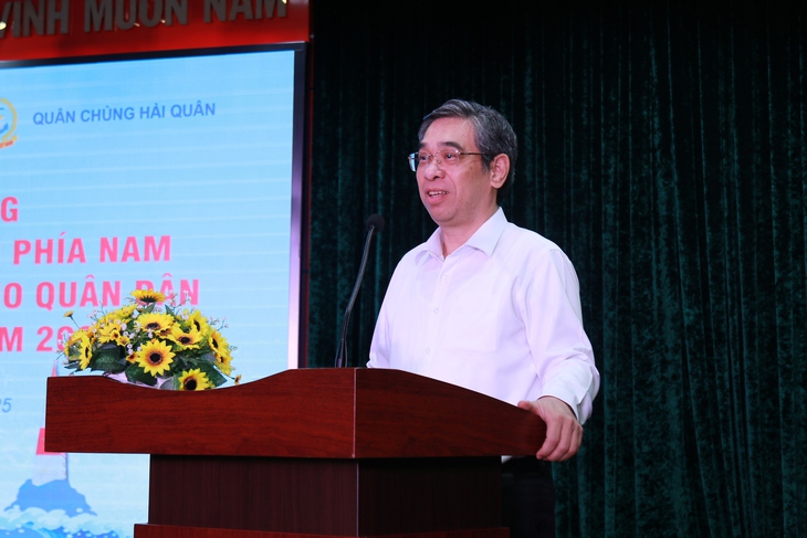 TPHCM vinh danh y bác sĩ tham gia chăm sóc sức khỏe quân dân Trường Sa- Ảnh 1.