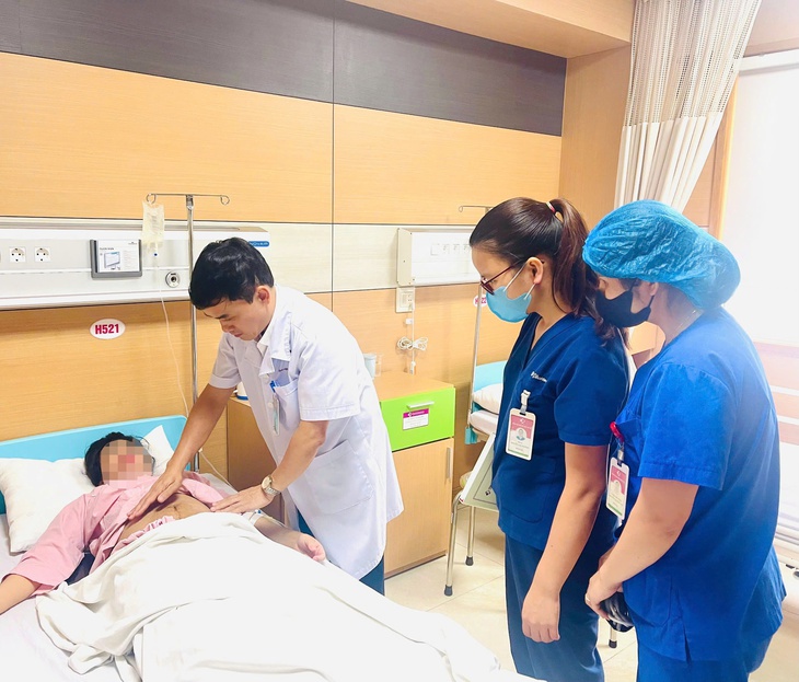 Mổ thành công ca rau tiền đạo, rau cài răng lược khó cho sản phụ mang thai lần 4- Ảnh 3.