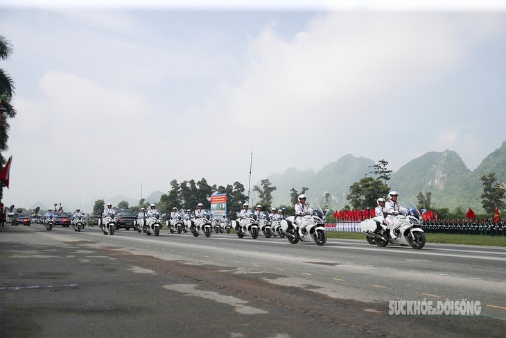 Toàn cảnh Tổng hợp luyện diễu binh, diễu hành kỷ niệm 80 năm Quốc khánh 2/9- Ảnh 18. Toàn cảnh Tổng hợp luyện diễu binh, diễu hành kỷ niệm 80 năm Quốc khánh 2/9- Ảnh 18.
