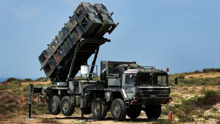 Châu Âu 'chê' vũ khí Mỹ vì tên lửa Nga dễ dàng 'qua mặt' Patriot- Ảnh 1.